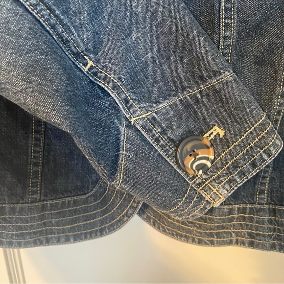 Christopher & Banks Denim w/ Animal Print Buttons & Double Topstitch Size S - Picture 5 of 9